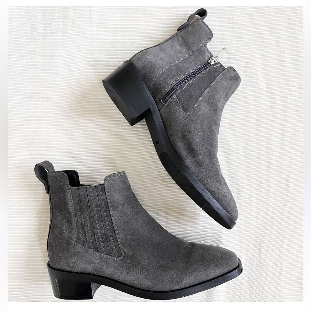 Aquatalia Womens Carmie Bootie Ankle Suede Leather Casual Low Heel Gray Italy 9